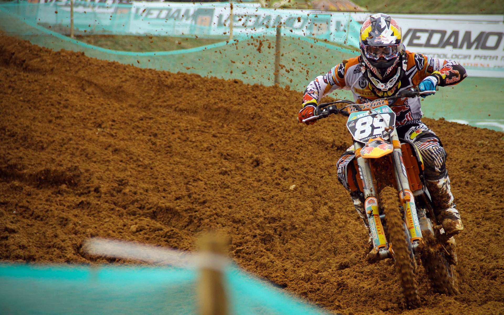 开云体育场-智能反应训练系统提升选手的快速反应能力，反应能力操